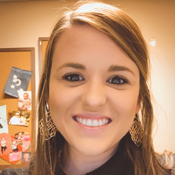 Meet your Posher, Megan - Picture 1 of 1